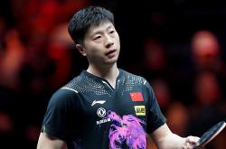 开云在线入口 -清晨欧联传出新动向；孟菲斯灰熊遗憾出局；管理层表态——更衣室稳定；心理建设被强调的简单介绍